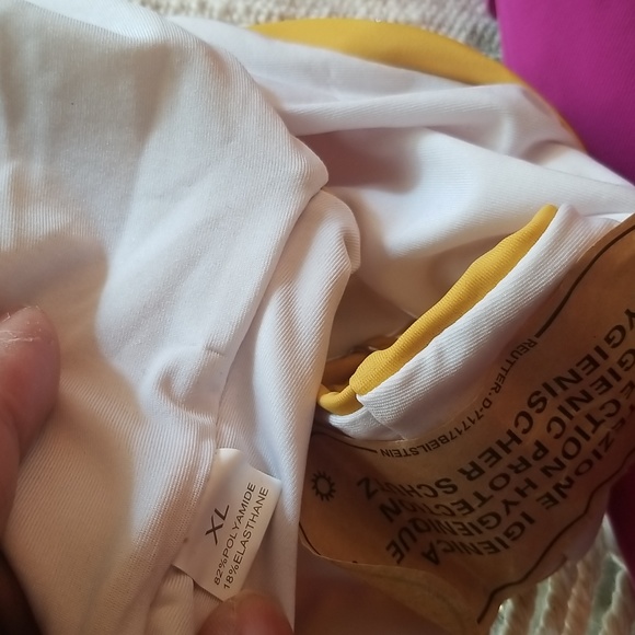 Sherrylo 1pc. Mustard Deep V Swimsuit NWT Sz. XL - Picture 12 of 13